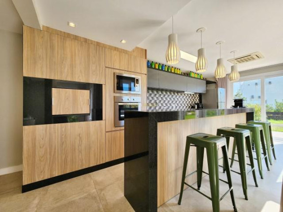 Casa com 3 Quartos à Venda, 259 m² em Condominio Pateo Marbella - Xangri-lá