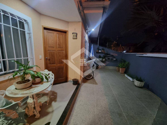 Imagem Casa com 4 Quartos à Venda, 180 m² em Piratininga - Niterói Imagem Casa com 4 Quartos à Venda, 180 m² em Piratininga - Niterói