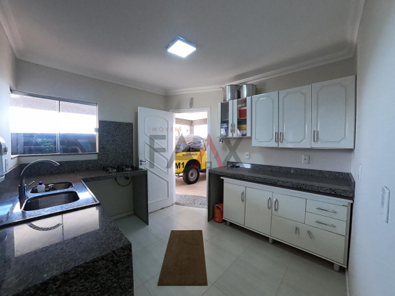 Imagem Casa com 2 Quartos à Venda, 260 m² em Alto Da Xv - Guarapuava Imagem Casa com 2 Quartos à Venda, 260 m² em Alto Da Xv - Guarapuava