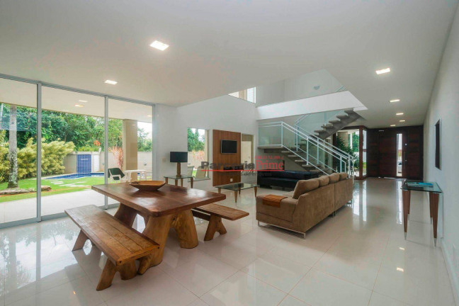 Imagem Casa com 7 Quartos à Venda, 510 m² em Riviera Módulo 24 - Bertioga Imagem Casa com 7 Quartos à Venda, 510 m² em Riviera Módulo 24 - Bertioga