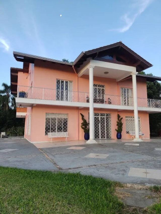 Casa com 4 Quartos à Venda, 329 m² em Vila Nova - Porto Alegre