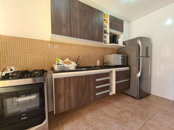Imagem Casa com 2 Quartos à Venda, 95 m² em Hípica - Porto Alegre