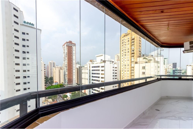 Imagem Apartamento com 3 Quartos à Venda, 250 m² em Moema - São Paulo Imagem Apartamento com 3 Quartos à Venda, 250 m² em Moema - São Paulo