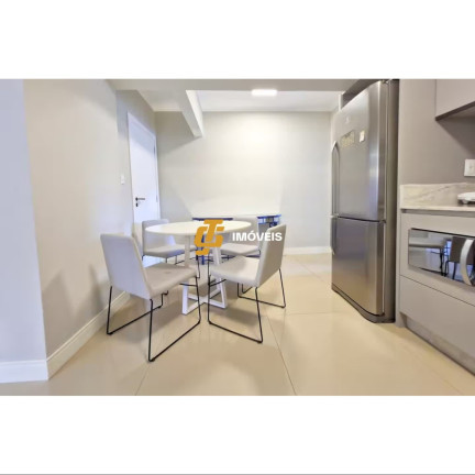 Imagem Apartamento com 4 Quartos para Alugar, em Centro - Balneário Camboriú Imagem Apartamento com 4 Quartos para Alugar, em Centro - Balneário Camboriú
