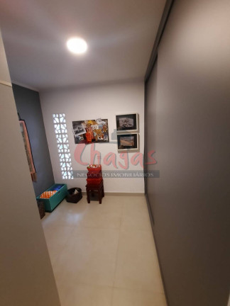 Foto do imóvel Sobrado com 3 Quartos à Venda, 100 m² em Indaiá - Caraguatatuba