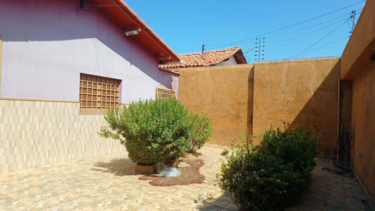 Imagem Casa com 4 Quartos à Venda, 200 m² em Nossa Senhora Das Graças - Teresina