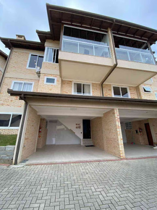 Imagem Casa com 3 Quartos à Venda, 220 m² em Canto Da Praia - Itapema Imagem Casa com 3 Quartos à Venda, 220 m² em Canto Da Praia - Itapema