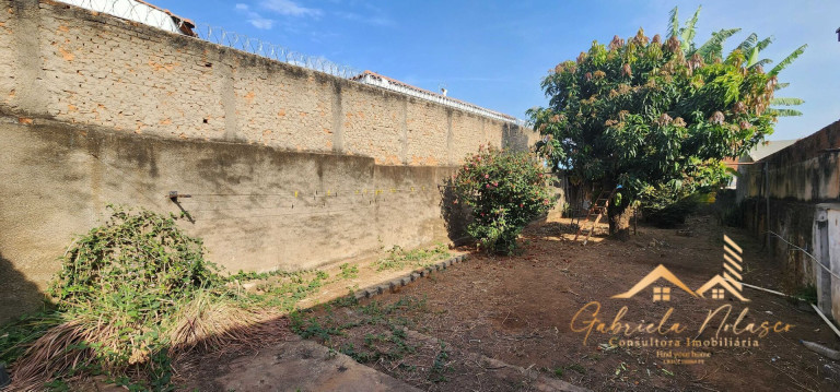 Imagem Casa com 4 Quartos à Venda, em Centro - Mogi Mirim Imagem Casa com 4 Quartos à Venda, em Centro - Mogi Mirim