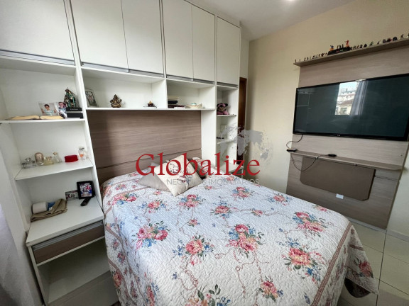 Imagem Casa com 3 Quartos à Venda, 110 m² em Marapé - Santos
