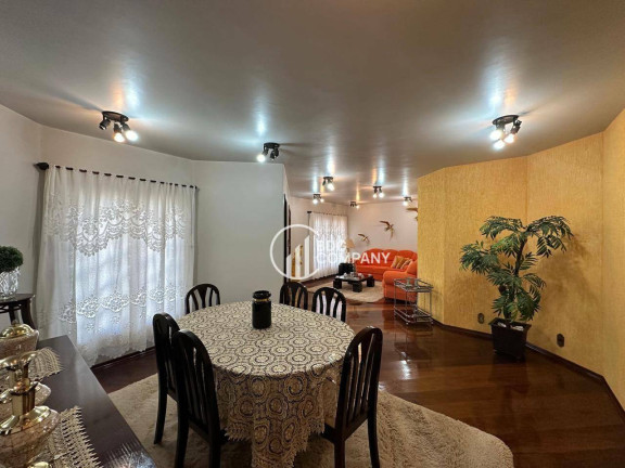 Casa com 7 Quartos à Venda, 450 m² em Boa Vista - Ponta Grossa