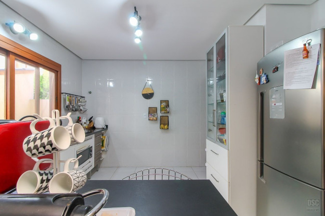 Imagem Casa com 3 Quartos à Venda, 210 m² em Hípica - Porto Alegre Imagem Casa com 3 Quartos à Venda, 210 m² em Hípica - Porto Alegre