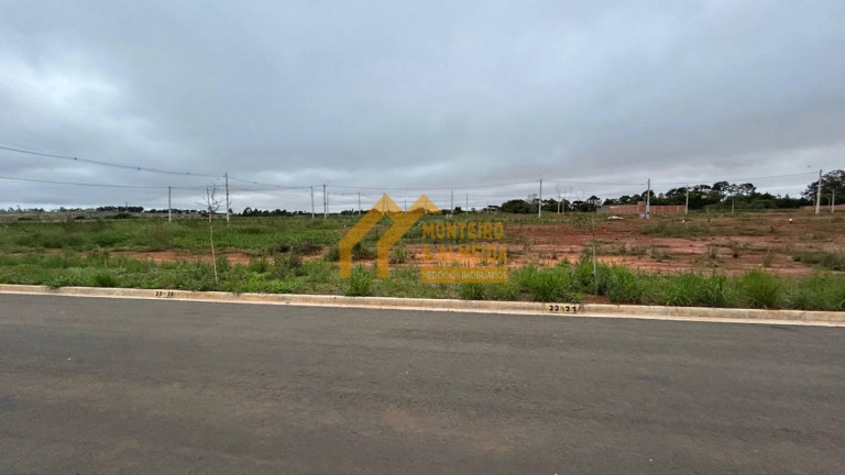 Terreno à Venda,  em Retiro Santana - Itapetininga