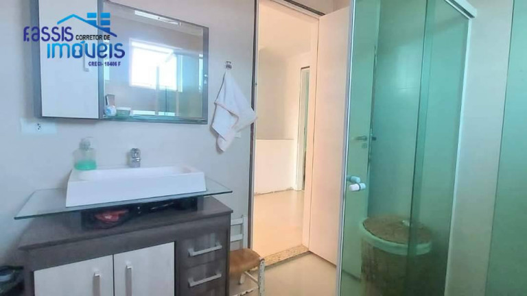 Imagem Casa com 3 Quartos à Venda, em Emiliano Perneta - Pinhais Imagem Casa com 3 Quartos à Venda, em Emiliano Perneta - Pinhais