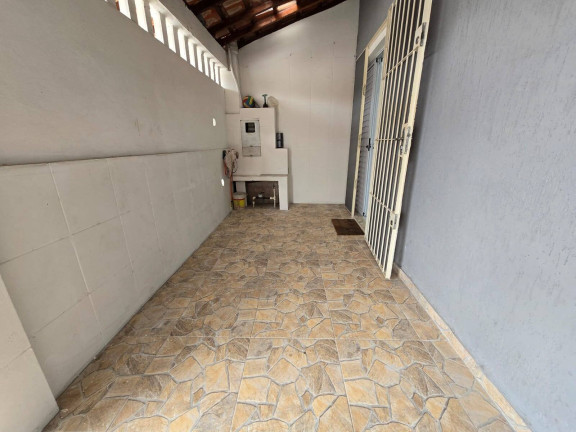 Imagem Casa com 2 Quartos à Venda, em Maracanã - Praia Grande Imagem Casa com 2 Quartos à Venda, em Maracanã - Praia Grande
