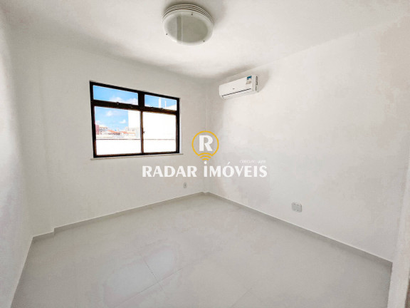 Imagem Cobertura com 4 Quartos à Venda, 180 m² em Algodoal - Cabo Frio