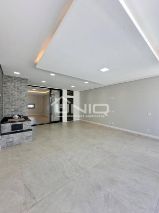 Imagem Casa com 3 Quartos à Venda, 228 m² em Parque Do Som - Pato Branco