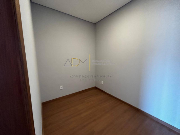 Imagem Casa com 3 Quartos à Venda, 250 m² em Reserva Central Parque - Botucatu