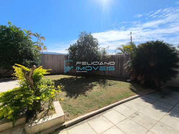 Imagem Casa com 4 Quartos à Venda, 150 m² em Solemar - Praia Grande Imagem Casa com 4 Quartos à Venda, 150 m² em Solemar - Praia Grande