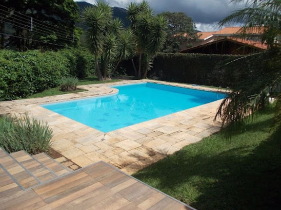Casa com 4 Quartos à Venda, 385 m² em Vila Petrópolis - Atibaia