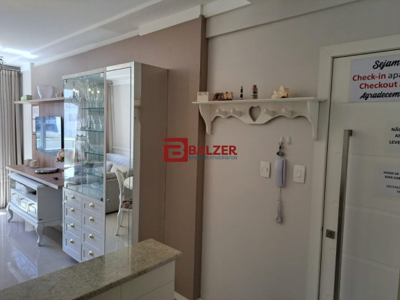 Imagem Apartamento com 2 Quartos à Venda, 66 m² em Centro - Florianópolis Imagem Apartamento com 2 Quartos à Venda, 66 m² em Centro - Florianópolis