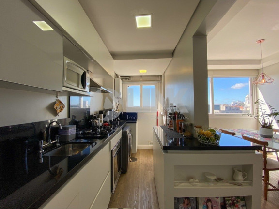 Imagem Apartamento com 3 Quartos à Venda, 72 m² em São João - Porto Alegre