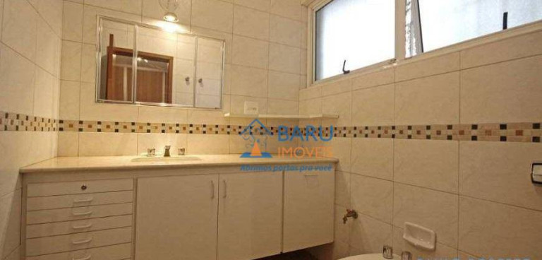 Imagem Sobrado com 3 Quartos à Venda ou Locação, 320 m² em Alto De Pinheiros - São Paulo Imagem Sobrado com 3 Quartos à Venda ou Locação, 320 m² em Alto De Pinheiros - São Paulo