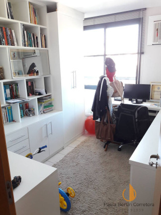 Imagem Apartamento com 3 Quartos à Venda, 135 m² em Vital Brazil - Niterói