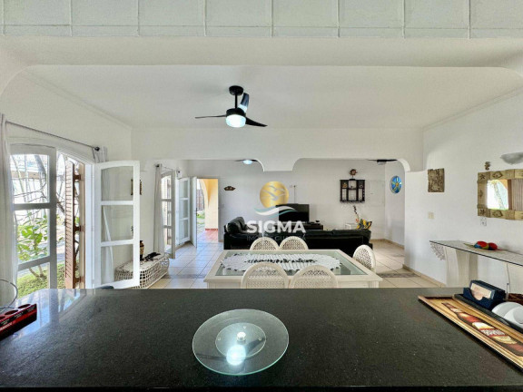 Imagem Casa com 3 Quartos à Venda, 230 m² em Enseada - Guarujá
