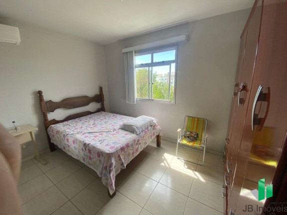 Imagem Imóvel com 3 Quartos à Venda, 70 m² em Edgar Pereira - Montes Claros