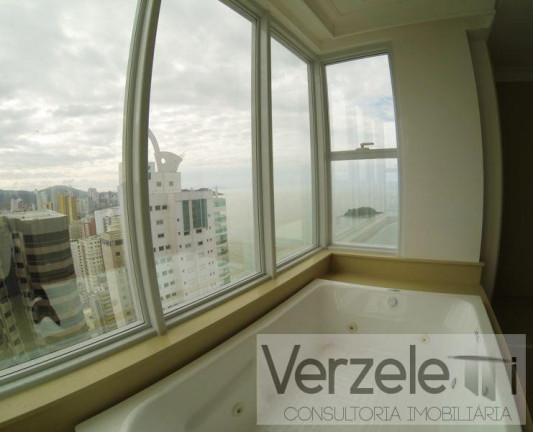 Imagem Apartamento com 4 Quartos à Venda, 316 m² em Centro - Balneário Camboriú Imagem Apartamento com 4 Quartos à Venda, 316 m² em Centro - Balneário Camboriú