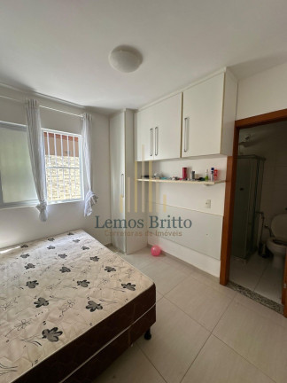 Imagem Casa com 4 Quartos para Alugar, 110 m² em Vila De Abrantes (abrantes) - Camaçari