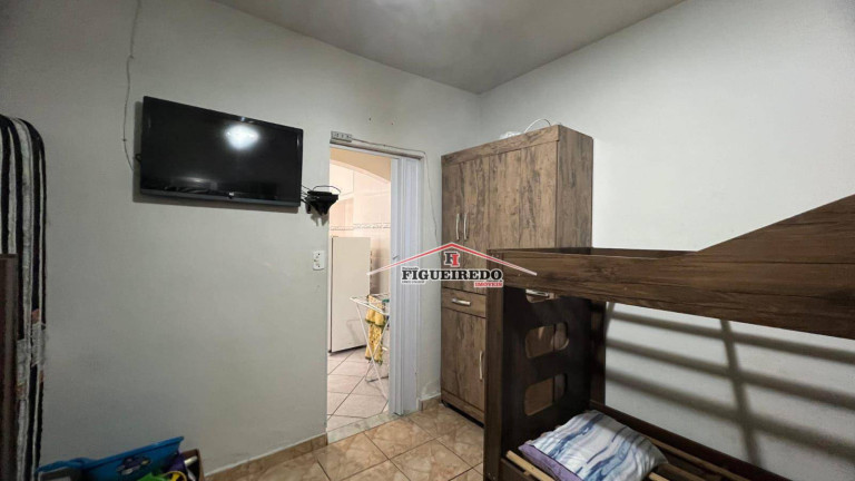 Kitnet com 1 Quarto à Venda, 34 m² em Vila Guilhermina - Praia Grande