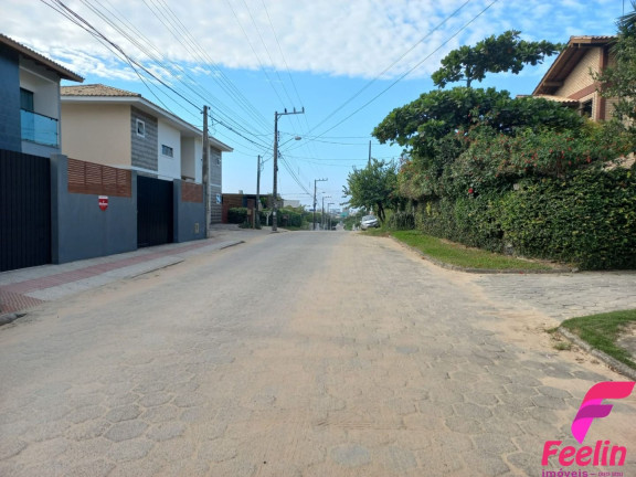 Imagem Casa com 3 Quartos à Venda, 170 m² em Rio Tavares - Florianópolis Imagem Casa com 3 Quartos à Venda, 170 m² em Rio Tavares - Florianópolis