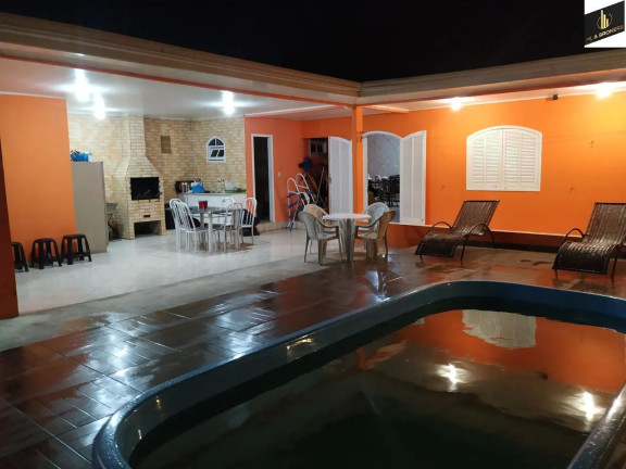 Imagem Casa com 6 Quartos à Venda, 210 m² em Sertãozinho - Matinhos