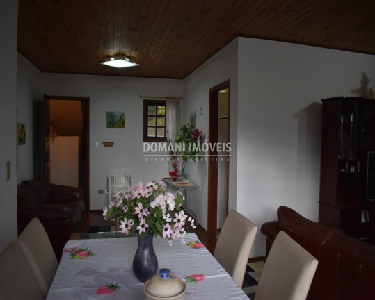 Imagem Imóvel com 3 Quartos à Venda, 124 m² em Região De Capivari - Campos Do Jordão Imagem Imóvel com 3 Quartos à Venda, 124 m² em Região De Capivari - Campos Do Jordão