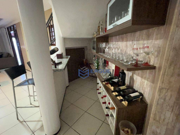 Imagem Casa com 4 Quartos à Venda, 161 m² em Cidade Dos Funcionários - Fortaleza Imagem Casa com 4 Quartos à Venda, 161 m² em Cidade Dos Funcionários - Fortaleza