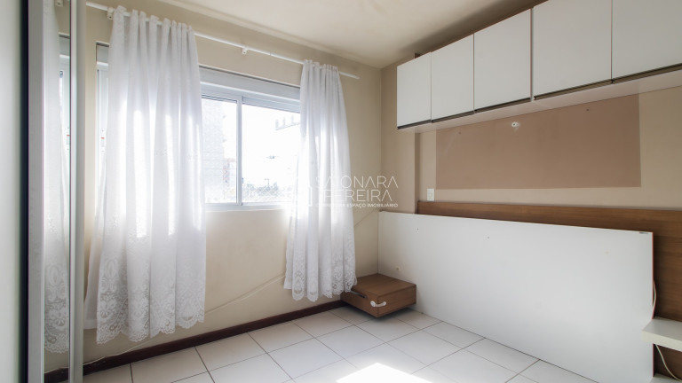 Imagem Apartamento com 2 Quartos à Venda, 65 m² em Barreiros - São José