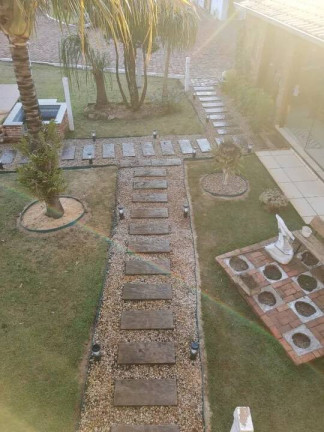 Imagem Casa com 3 Quartos à Venda, 2.500 m² em Arapongas Imagem Casa com 3 Quartos à Venda, 2.500 m² em Arapongas