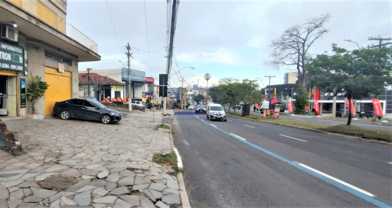 Imóvel à Venda, 351 m² em Cavalhada - Porto Alegre