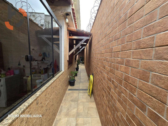 Imagem Casa com 3 Quartos à Venda, 213 m² em Califórnia - Nova Iguaçu