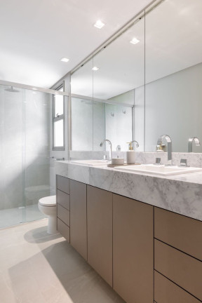 Imagem Apartamento com 3 Quartos à Venda, 229 m² em Centro - Balneário Camboriú
