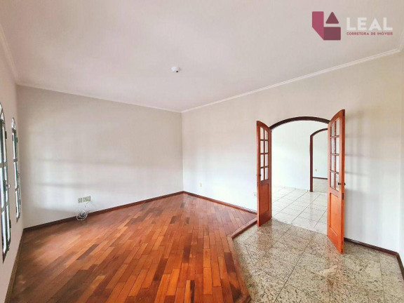 Imagem Casa com 3 Quartos à Venda, 250 m² em Esplanada - Pouso Alegre