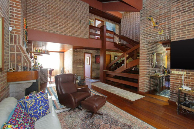 Imagem Casa com 3 Quartos à Venda, 355 m² em Santo Antônio - Porto Alegre