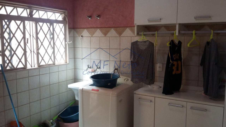 Imagem Casa com 3 Quartos à Venda, 272 m² em Vila Guilhermina - Pirassununga