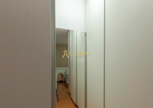 Imagem Imóvel com 4 Quartos à Venda, 134 m² em Vila Da Serra - Nova Lima Imagem Imóvel com 4 Quartos à Venda, 134 m² em Vila Da Serra - Nova Lima