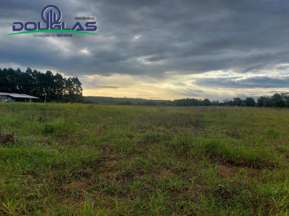 Chácara à Venda, 20.000 m² em Viamão