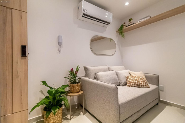 Imagem Apartamento com 1 Quarto à Venda, 32 m² em Copacabana - Niterói
