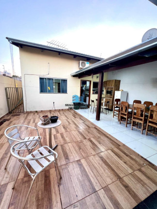 Imagem Casa com 3 Quartos à Venda, 106 m² em Jd Atlântico - Goiânia