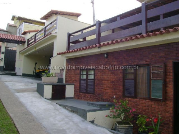 Imagem Imóvel com 2 Quartos à Venda, 70 m² em Peró - Cabo Frio