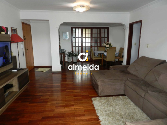 Imagem Apartamento com 3 Quartos à Venda, 178 m² em Nossa Senhora Medianeira - Santa Maria